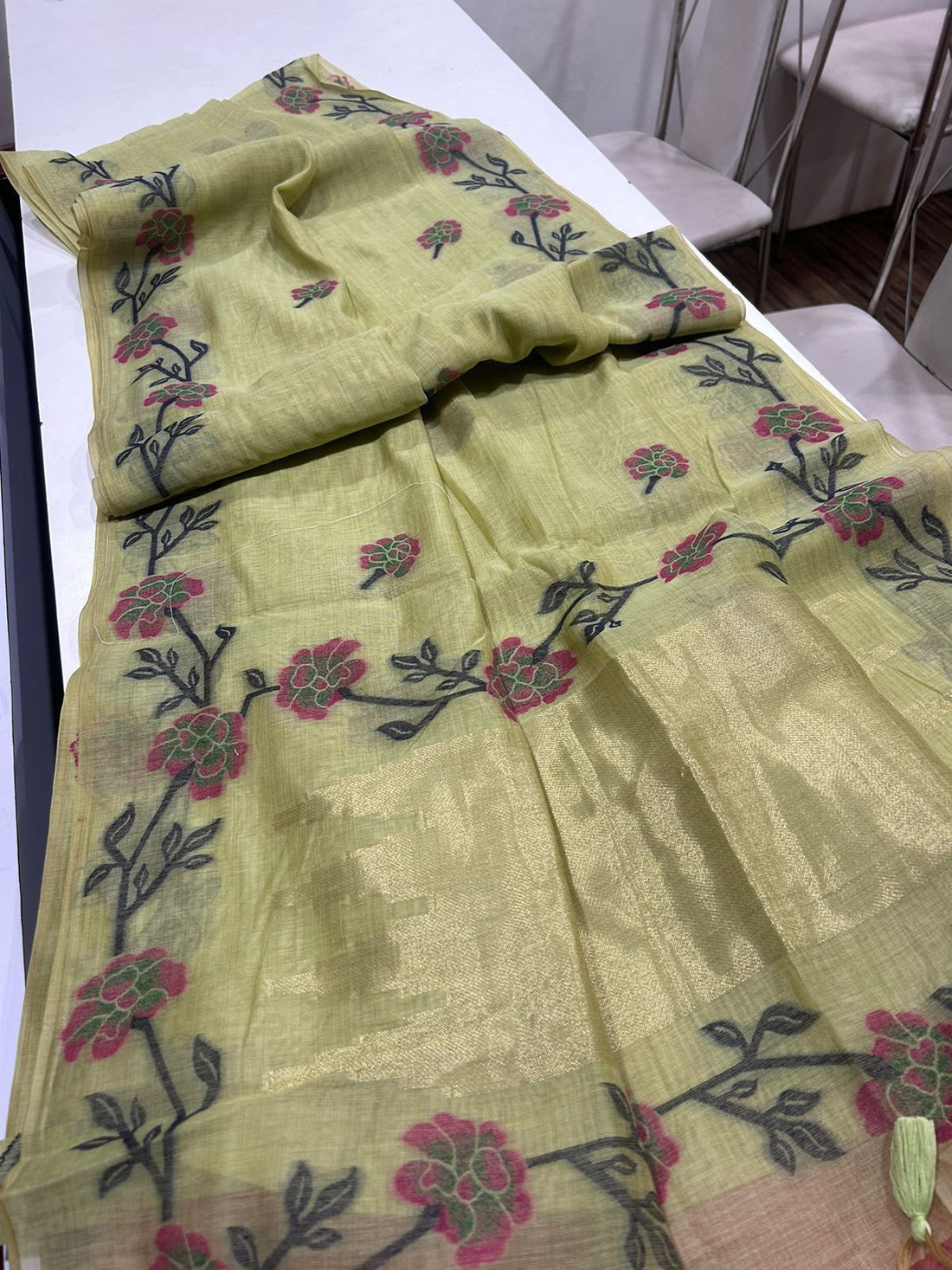 Premium Soft Muga Silk Parrot Green Saree With Cherry Red Blouse Piece
