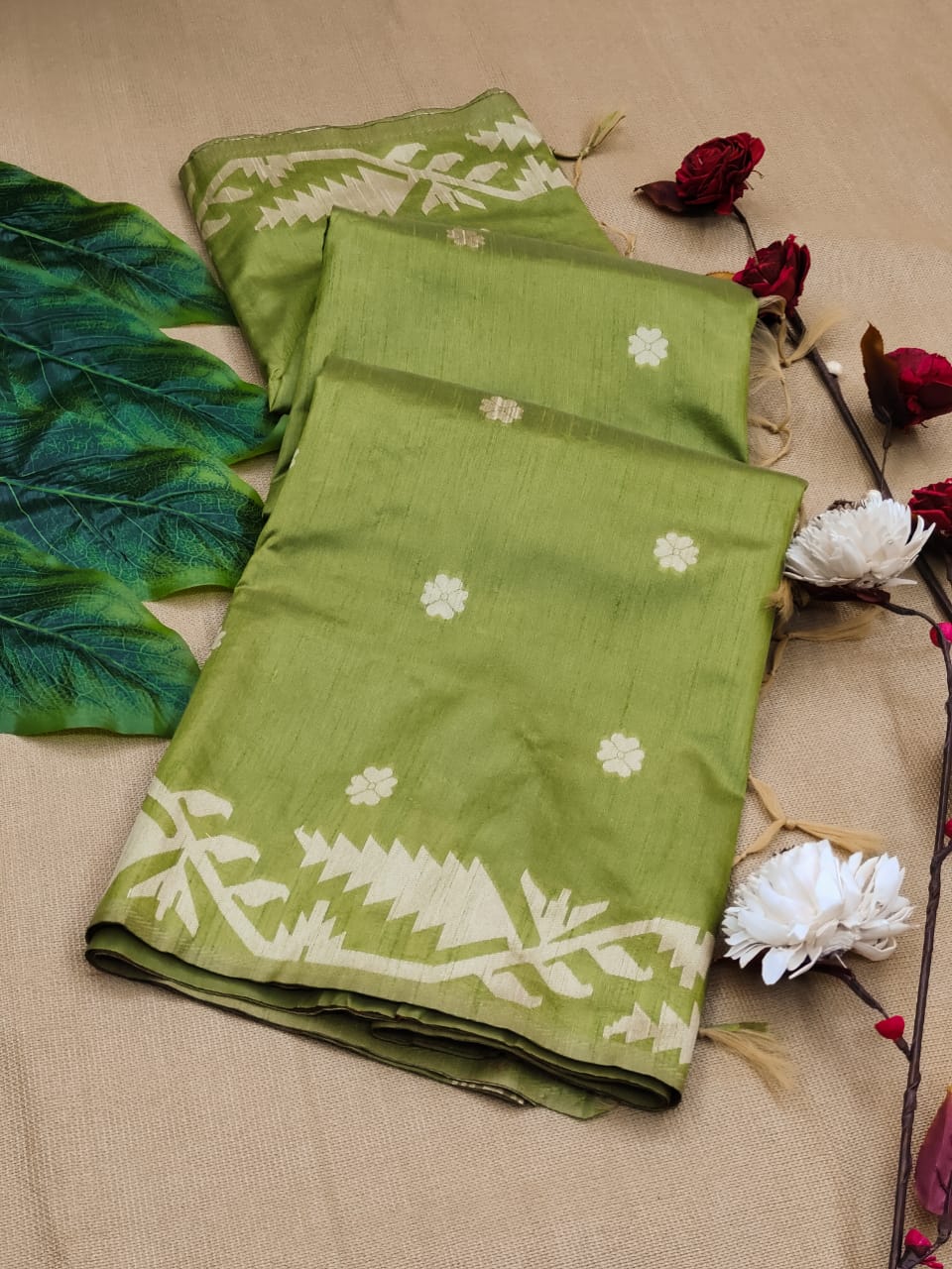 Banglori Handloom Raw Silk Mahendi Saree