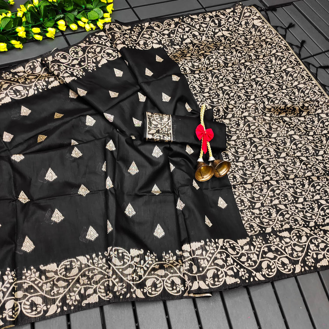 Banglori Handloom Raw Silk Black Saree