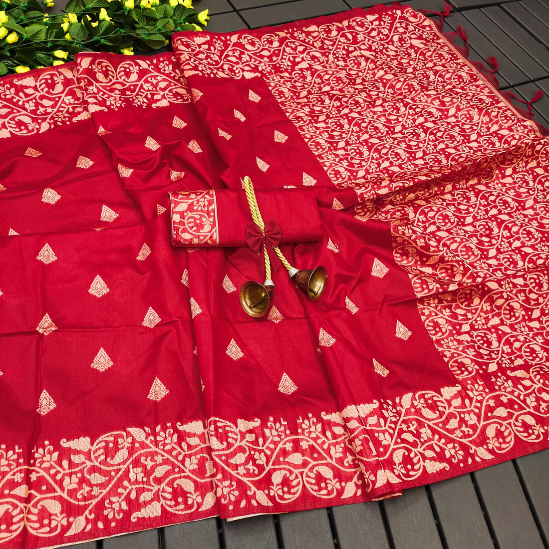 Banglori Handloom Raw Silk Tometo Red Saree