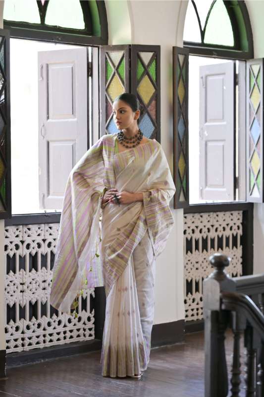 Premium Soft Muga Cotton Saree With Perrot Bloues Piece