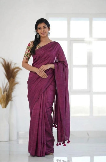 Magenta Handloom Khadi Cotton Saree  Whith Pichhvay Embroidery  Blouse Piece